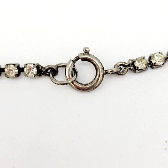 Vintage Deep Red & Clear Rhinestone Choker Necklace Teardrop Silver Tone 15" - Picture 5 of 9